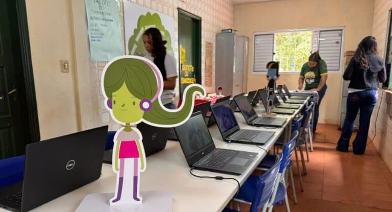 Sicredi doa 16 notebooks e viabiliza novo espaço de tecnologia em escola rural de Sidrolândia