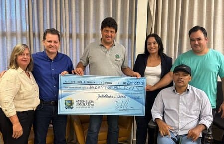 Deputado encaminhou várias emendas para o município. (Foto: Arquivo)