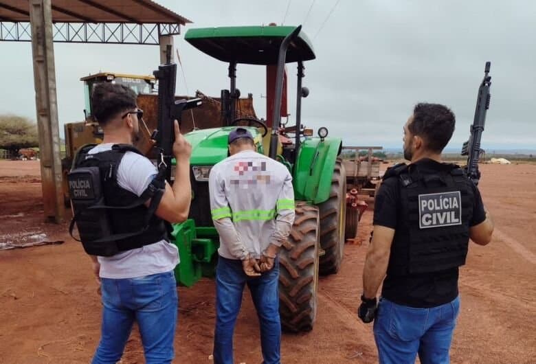 Foragido que teria mandado vítima cavar a própria cova é preso em fazenda na região de Maracaju