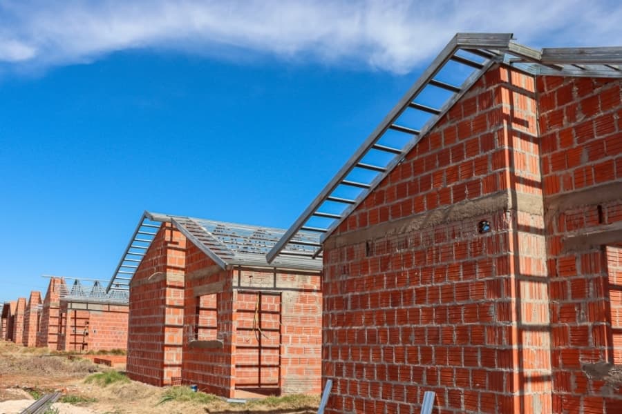 Prefeitura realiza atendimentos do setor habitacional em Maracaju e Vista Alegre