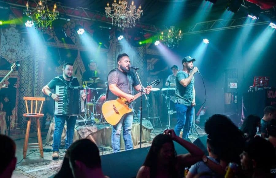 Virada de ano na Fazenda Piana terá show com Alan e Thainan, ceia e queima de fogos