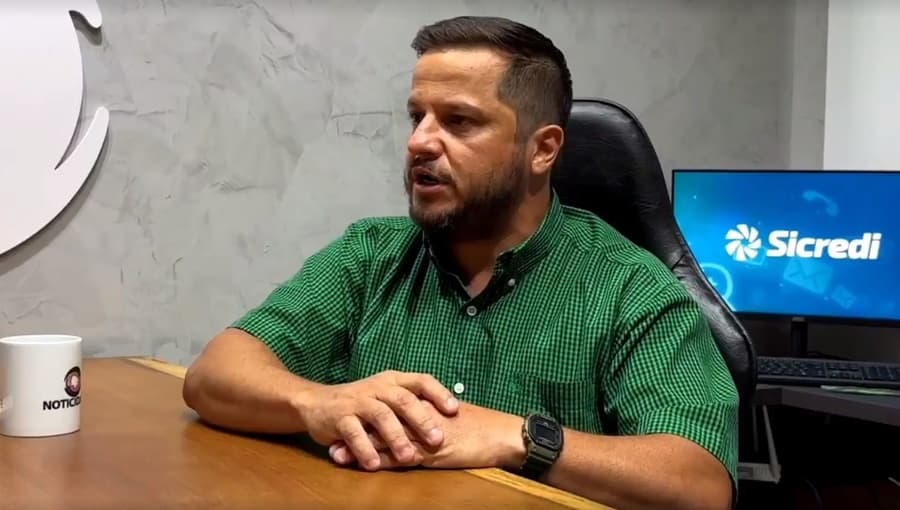Carlos Henrique destaca ações na Infraestrutura e anuncia retorno a Câmara Municipal