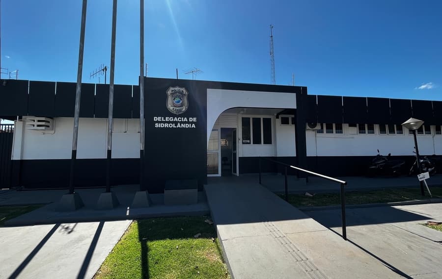 Após tentar recuperar gado que invadiu terreno de vizinho, homem é expulso de lote a tiros