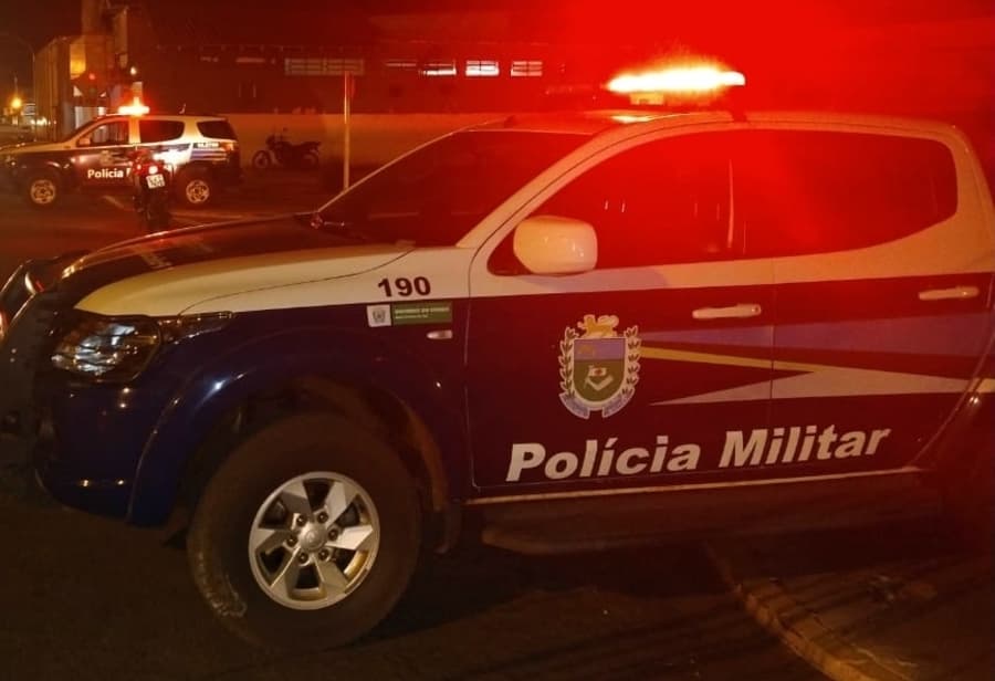 Após pedir para motociclista não fazer manobras na rua, homem é esfaqueado na cabeça em Sidrolândia