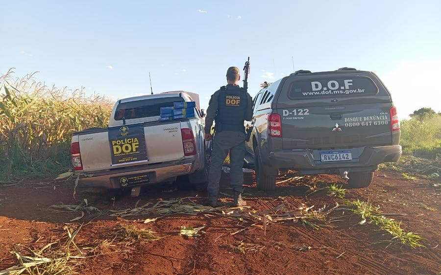 Caminhonete com placas falsas e tabletes de maconha é apreendida pelo DOF em Maracaju
