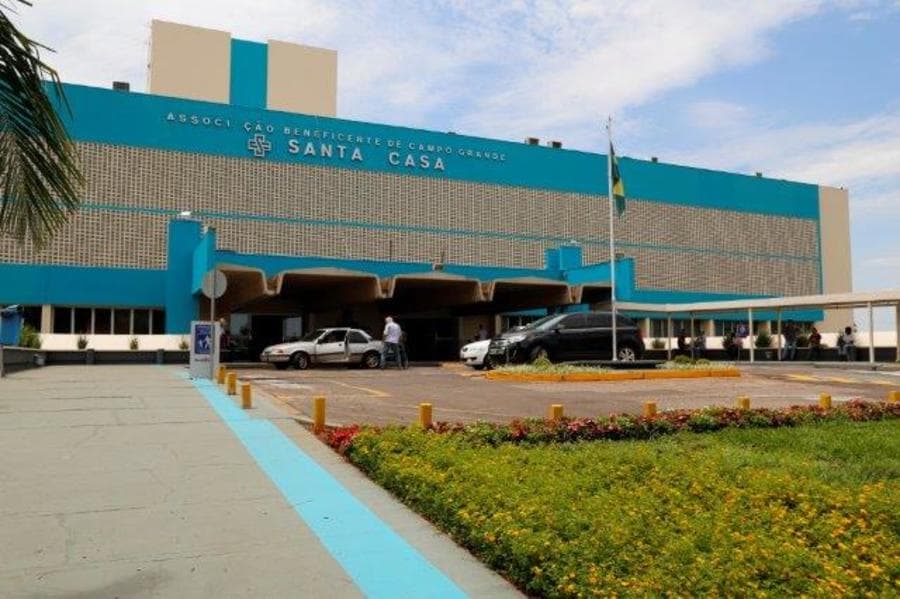 Adolescente de Sidrolândia é esfaqueada na Capital durante briga generalizada em bar