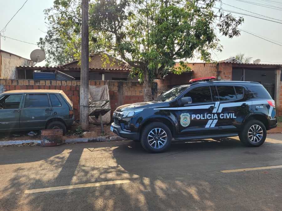 Jovem de 18 anos é encontrado morto em varanda de residência em Maracaju; suspeita é de suicídio