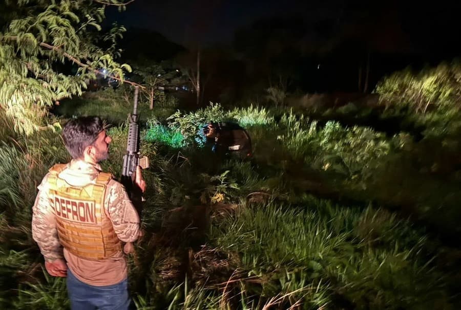 Em Sidrolândia, policiais da Defron fazem apreensão de carga de drogas avaliada em mais de R$ 1,6 milhão
