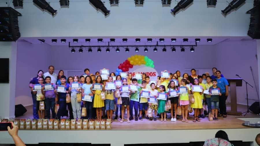 Com apoio da Prefeitura, Formatura de Robótica celebrou o futuro da educação em Maracaju