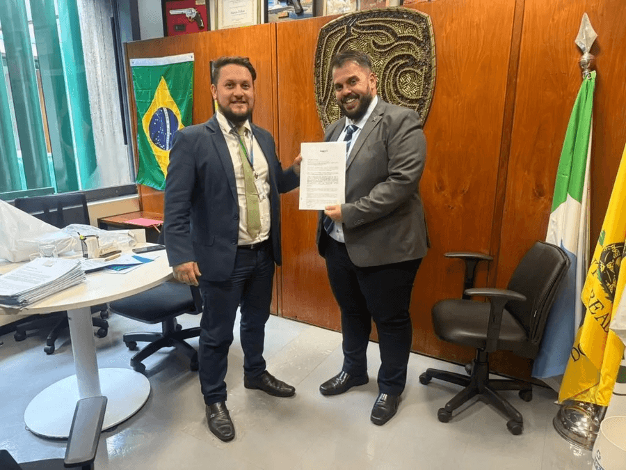 Em Brasília, Vereador Robert Ziemann solicita melhorias para a APAE de Maracaju