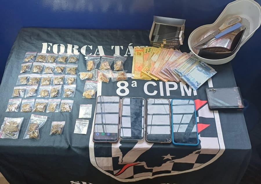 Força Tática prende dois traficantes e apreende grande quantidade de drogas no Bairro São Bento