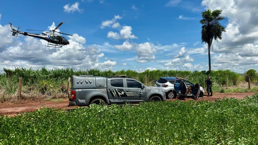 DOF apreende carro roubado com mais de 1,1 tonelada de maconha em Maracaju