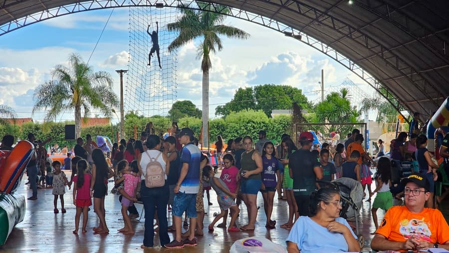 Sucesso: “Cristolândia” reuniu mais de mil pessoas no Ginásio Brizola