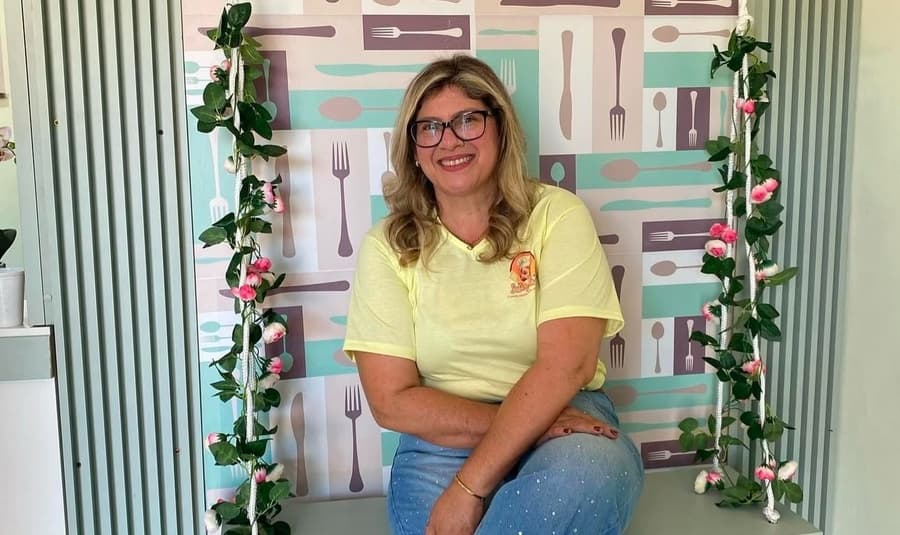 Celina Vallovera realiza sonho e inaugura marmitaria Sabor da Cel em Sidrolândia