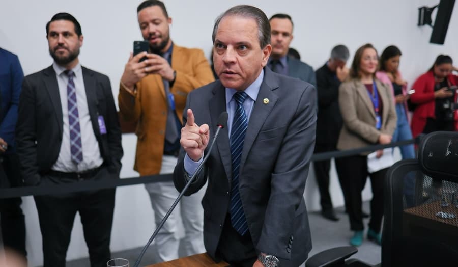 Coronel David apresenta moção de repúdio ao MST e defende atuação da PM: “Droga é esse partido que ataca a nossa Polícia”