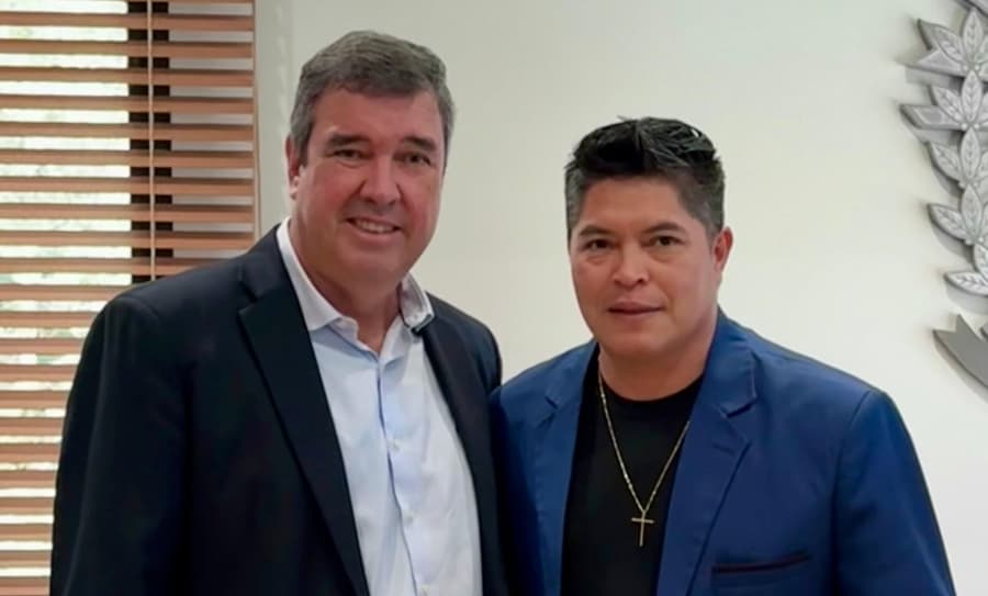 Vereador Otacir Figueiredo se reúne com governador e pede apoio para melhorias nas estradas rurais