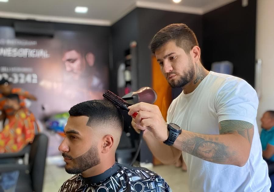 Do básico ao avançado, Will Ximenes promove curso de formação de barbeiro em Sidrolândia