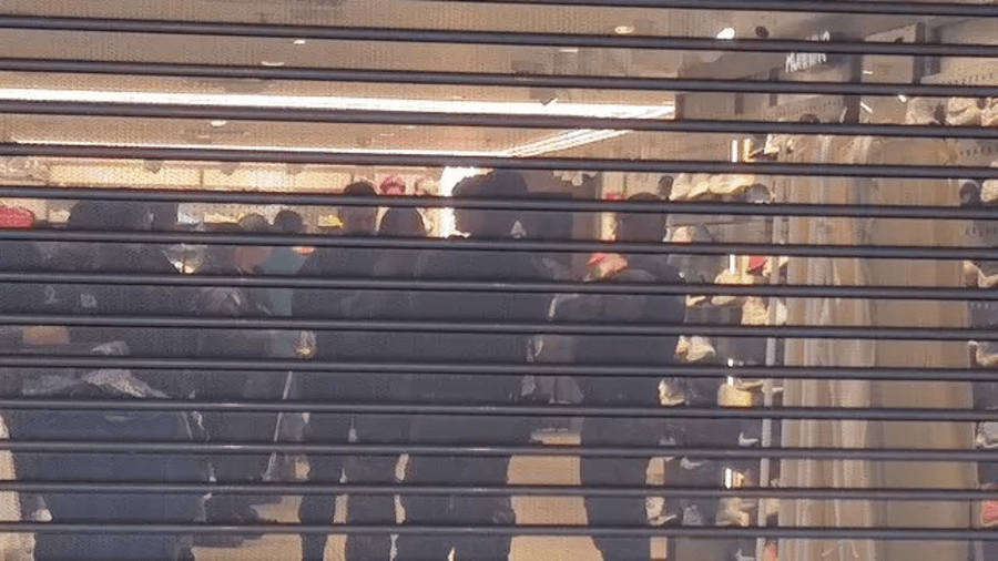 Segundo delegado, arma de policial disparou acidentalmente em Shopping da Capital; dois homens foram socorridos