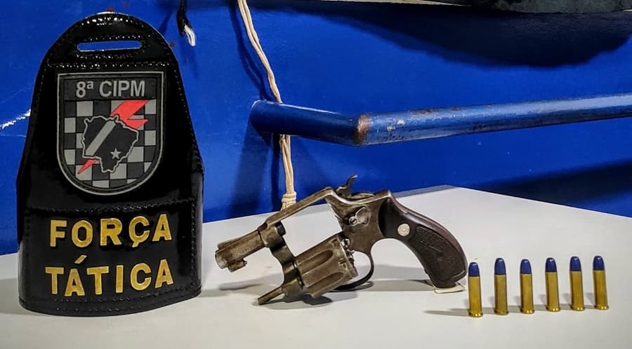 Força Tática de Sidrolândia apreende revólver calibre .38 e encaminha homem de 35 anos à Depol