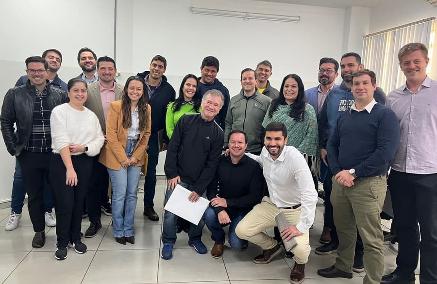 Prefeito Rodrigo Basso reforça compromisso com a saúde na recepção de médicos especialistas
