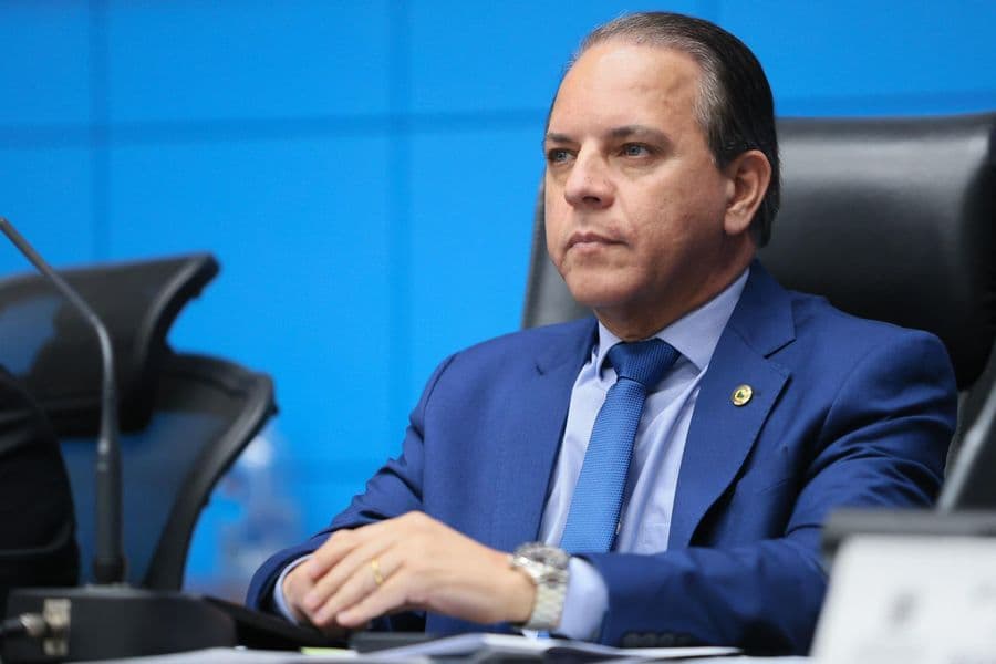 Fidelização em contratos é proibida em MS, e Coronel David propõe lei para assegurar aviso obrigatório