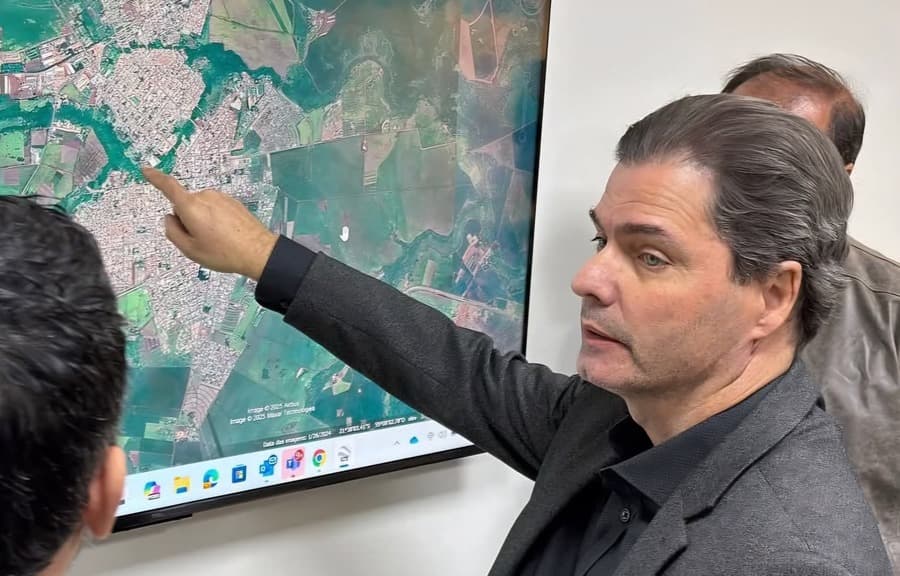 Prefeito Marcos Calderan reúne secretariado e reforça compromisso com resultados e equilíbrio fiscal