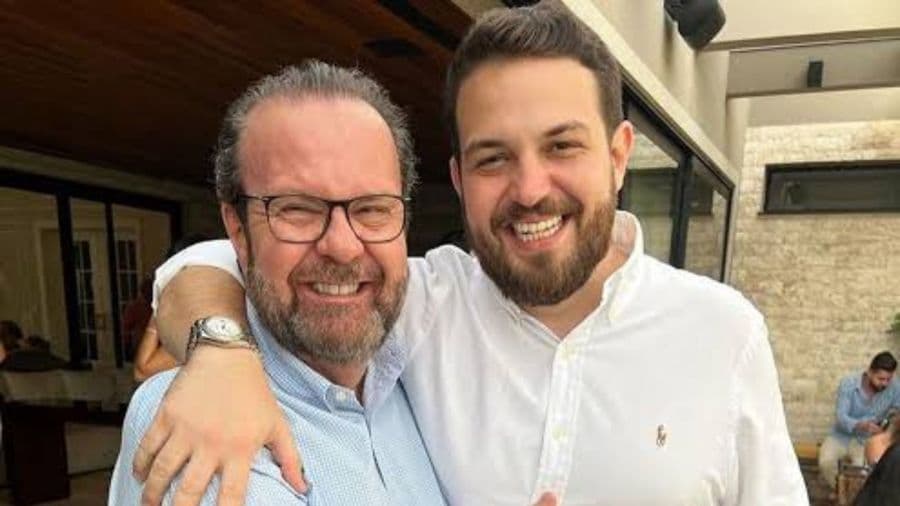 Justiça aceita nova denúncia e torna Claudinho Serra e aliados réus por corrupção