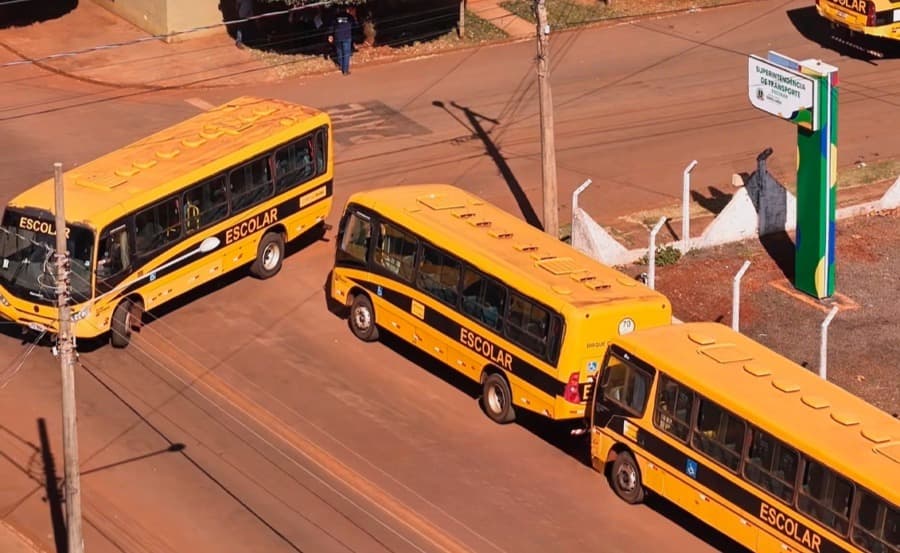 Prefeitura de Sidrolândia amplia frota escolar com novo ônibus do PAC Educação