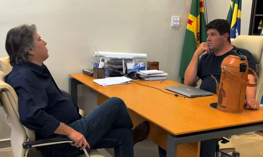 Prefeito Rodrigo Basso apresenta prioridades de Sidrolândia em encontro com deputado Caravina