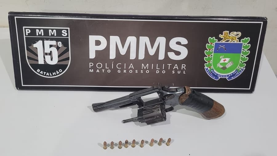 Polícia Militar de Maracaju prende homem armado após ameaçar companheira