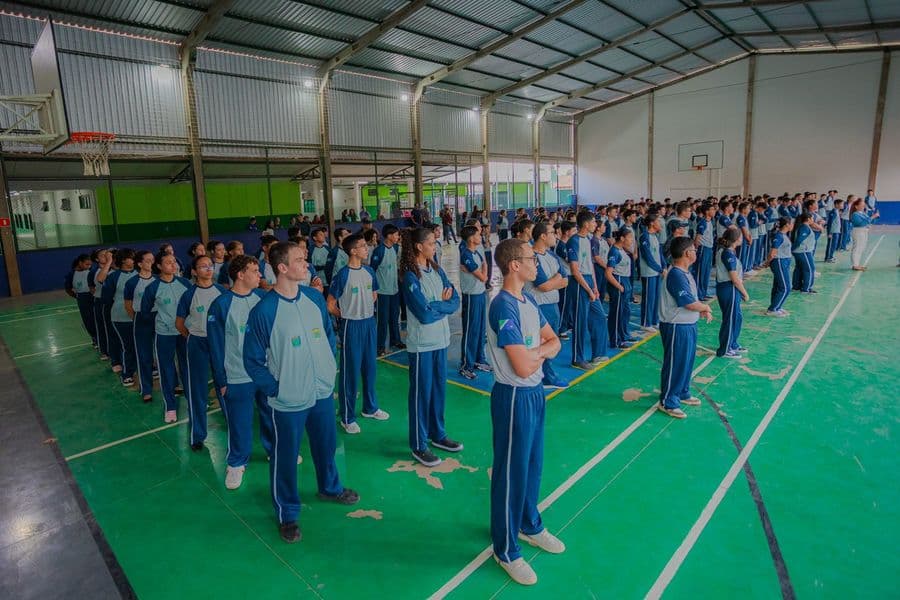 Coronel David e autoridades de São Gabriel do Oeste visitam escola cívico-militar Marçal de Souza para avaliar implantação do modelo no município
