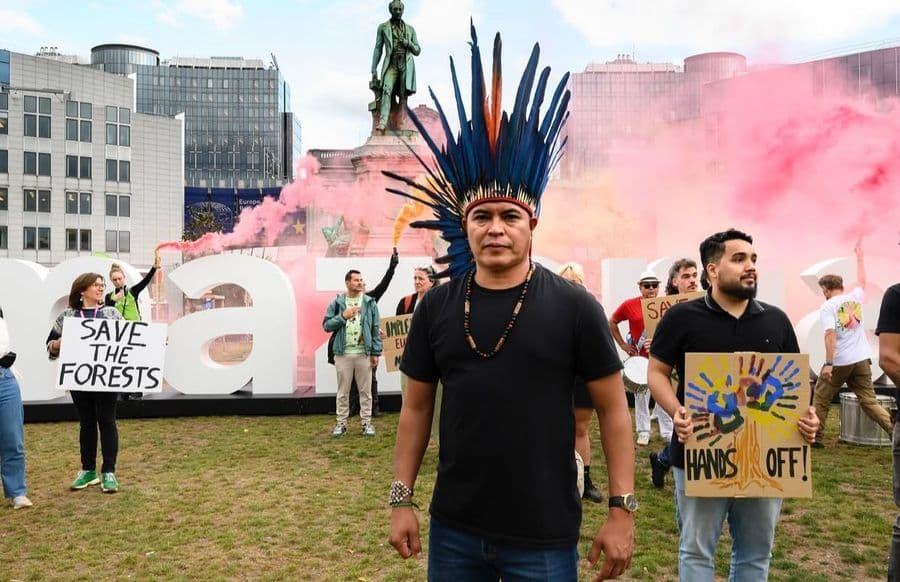 Em missão internacional, Gringo representa povo Terena e vira destaque do Greenpeace