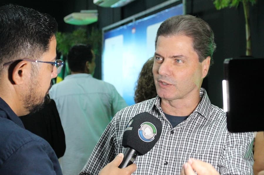 Marcos Calderan e vários prefeitos vão para o PL acompanhando Azambuja
