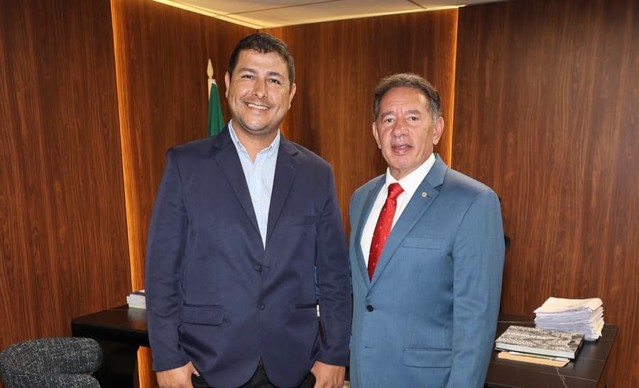 Gerson Claro atende pedido do vereador Daniel e encaminha emenda de R$ 100 mil para obra no Hospital