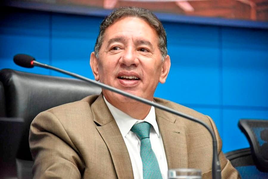 Gerson Claro destina R$ 170 mil em emendas para três escolas de Sidrolândia