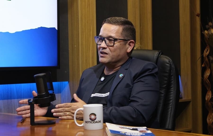 Em Podcast, Everton destaca trajetória, lançamento de livro e mercado imobiliário