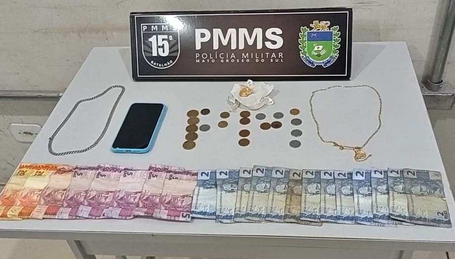 Jovem de 22 anos é preso em flagrante por tráfico de drogas em Maracaju