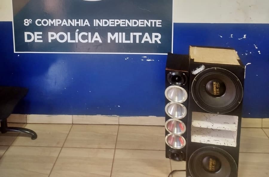Polícia Militar faz valer legislação contra perturbação do sossego e apreende aparelho de som