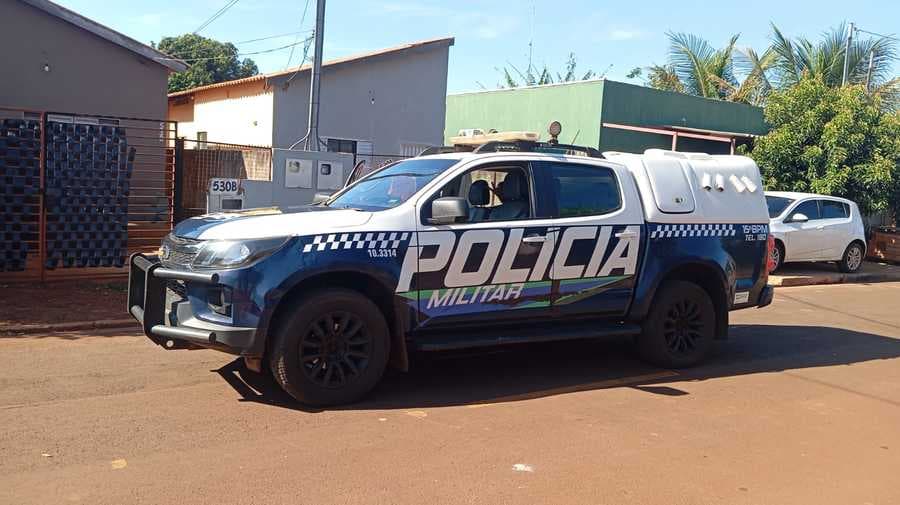 Após ser solto por furtar moto, homem é preso em flagrante após roubar celular usando faca em Maracaju