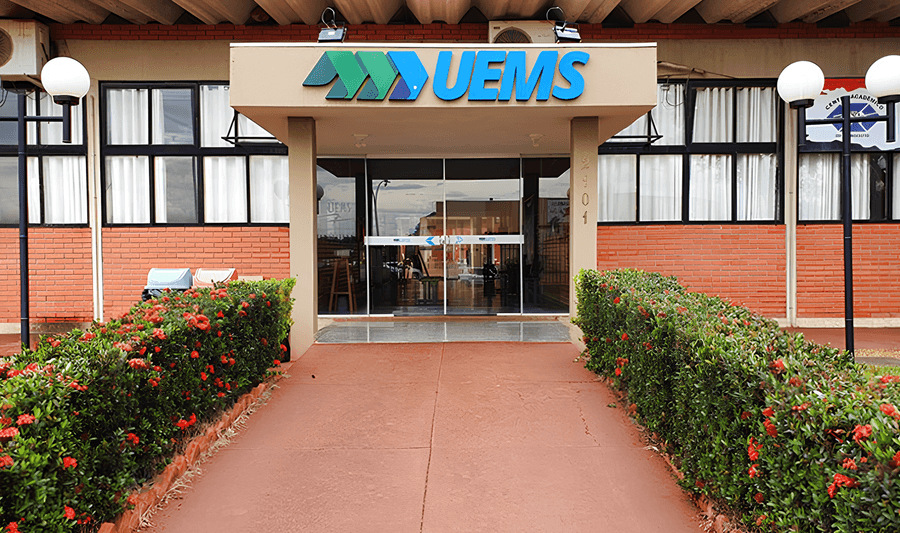 Com salário de até R$ 10 mil, UEMS abre inscrições para contratação de professor temporário em Maracaju