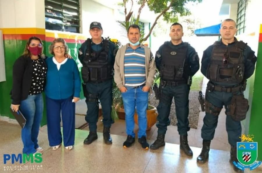Polícia Militar inicia operação de segurança preventiva dentro das escolas de Sidrolândia