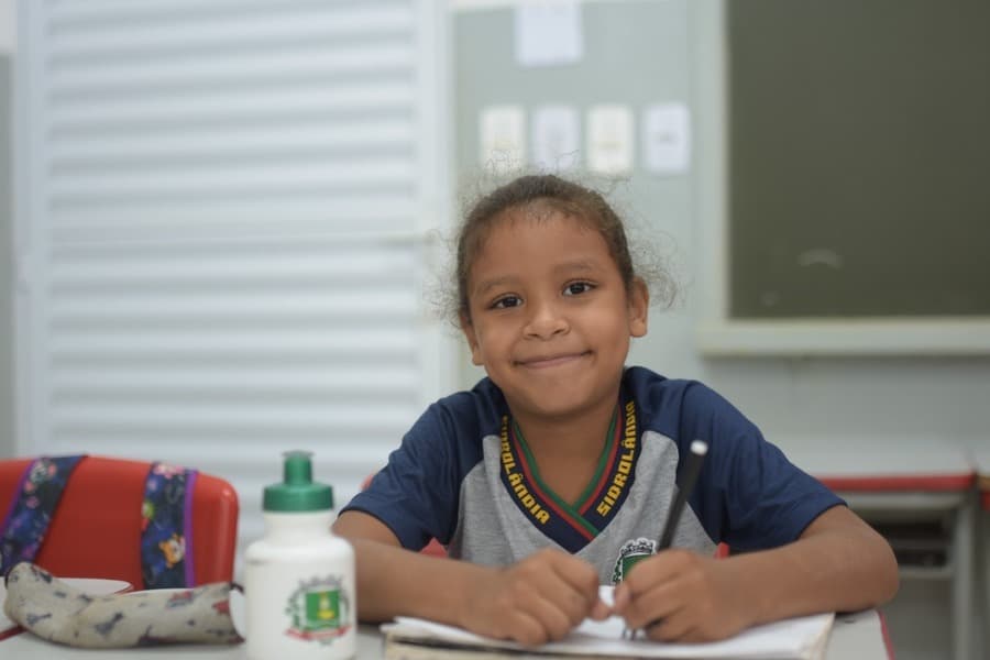 Nesta terça-feira, alunos da Rede Municipal de Ensino voltam às aulas