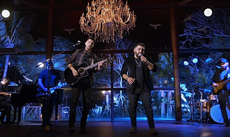 Com dupla sertaneja, maracajuense faz sucesso e clipe bomba no youtube
