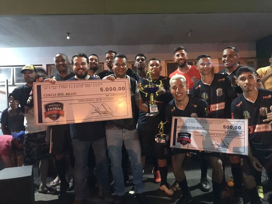 Quebra Coco é campeão Municipal de Futsal e recebe premiação de R$ 5 mil