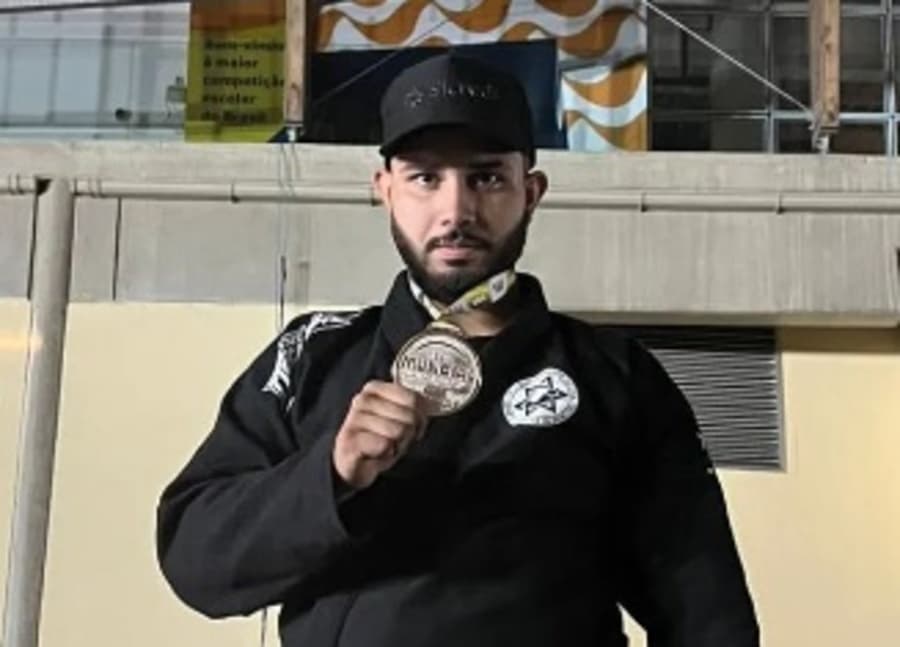 Com o apoio da Sicredi, jovem de 17 anos é vice-campeão mundial de Jiu-Jitsu