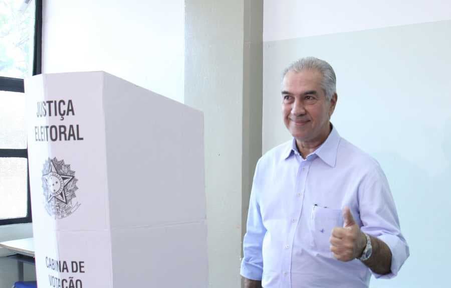 Reinaldo Azambuja vota e reafirma compromisso de deixar contas em dia e recursos para concluir obras