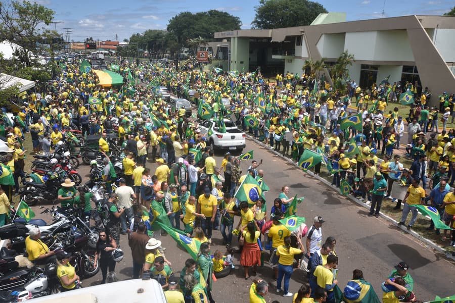 Manifestantes devem liberar avenida e multa é de R$ 100 mil por hora, avisa Sejusp