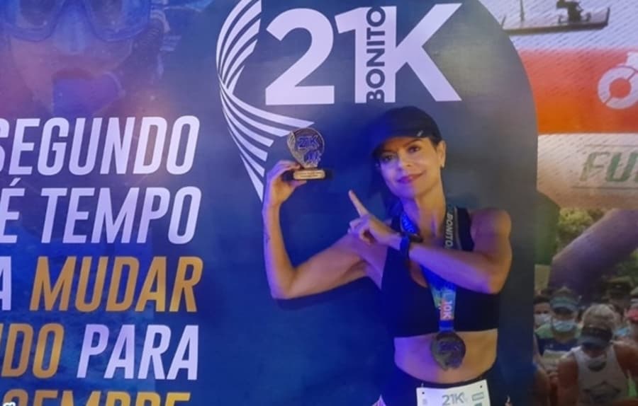 Ana Lídia Ascoli representa Sidrolândia e vence 8ª edição da meia maratona Bonito 21K