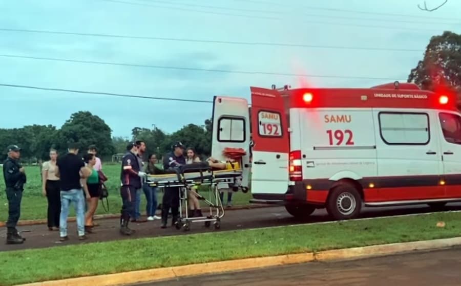 Jovem é socorrida ao Hospital após ser atropelada por motorista embriagado e sem CNH