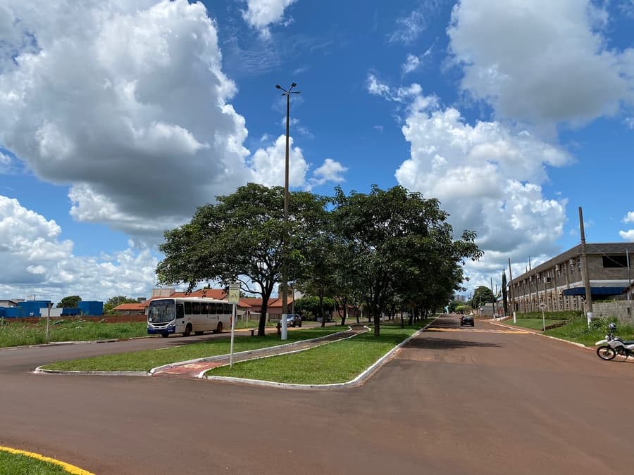 Prefeitura inicia pela Antero Lemes instalação de lâmpadas de LED